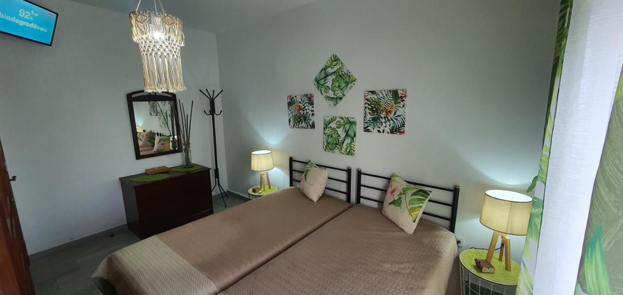 Monte Gordo T2 Frente Mar Apartment Luaran gambar