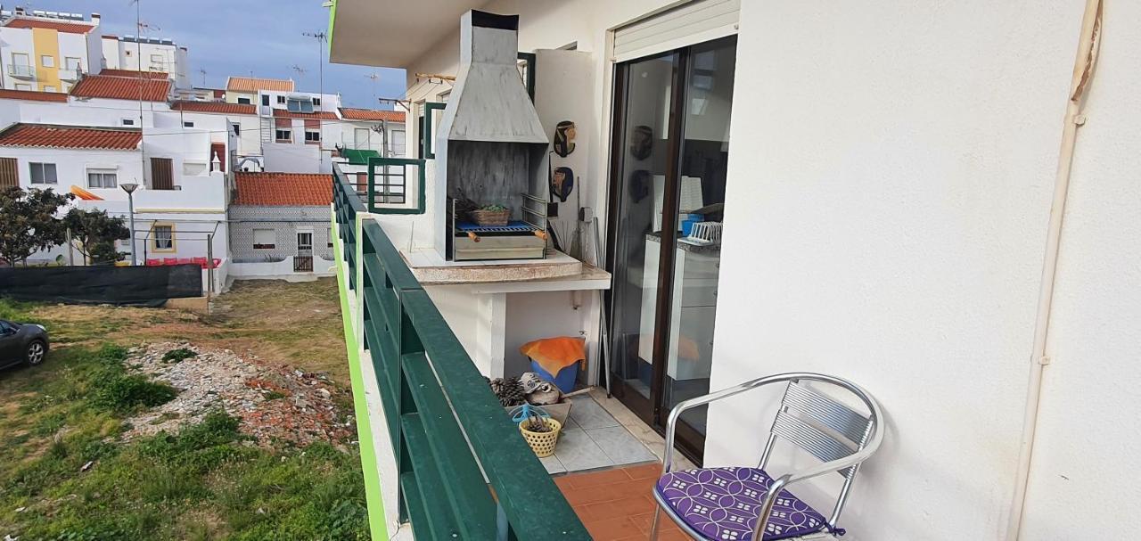 Monte Gordo T2 Frente Mar Apartment Luaran gambar